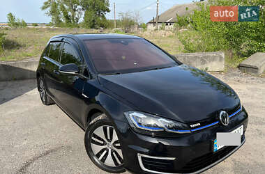 Хетчбек Volkswagen e-Golf 2020 в Обухові