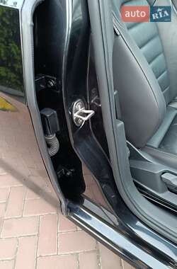 Хетчбек Volkswagen e-Golf 2015 в  фото 49 Хетчбек Volkswagen e-Golf 2015 в