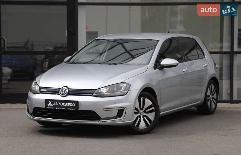 Volkswagen e-Golf 2015