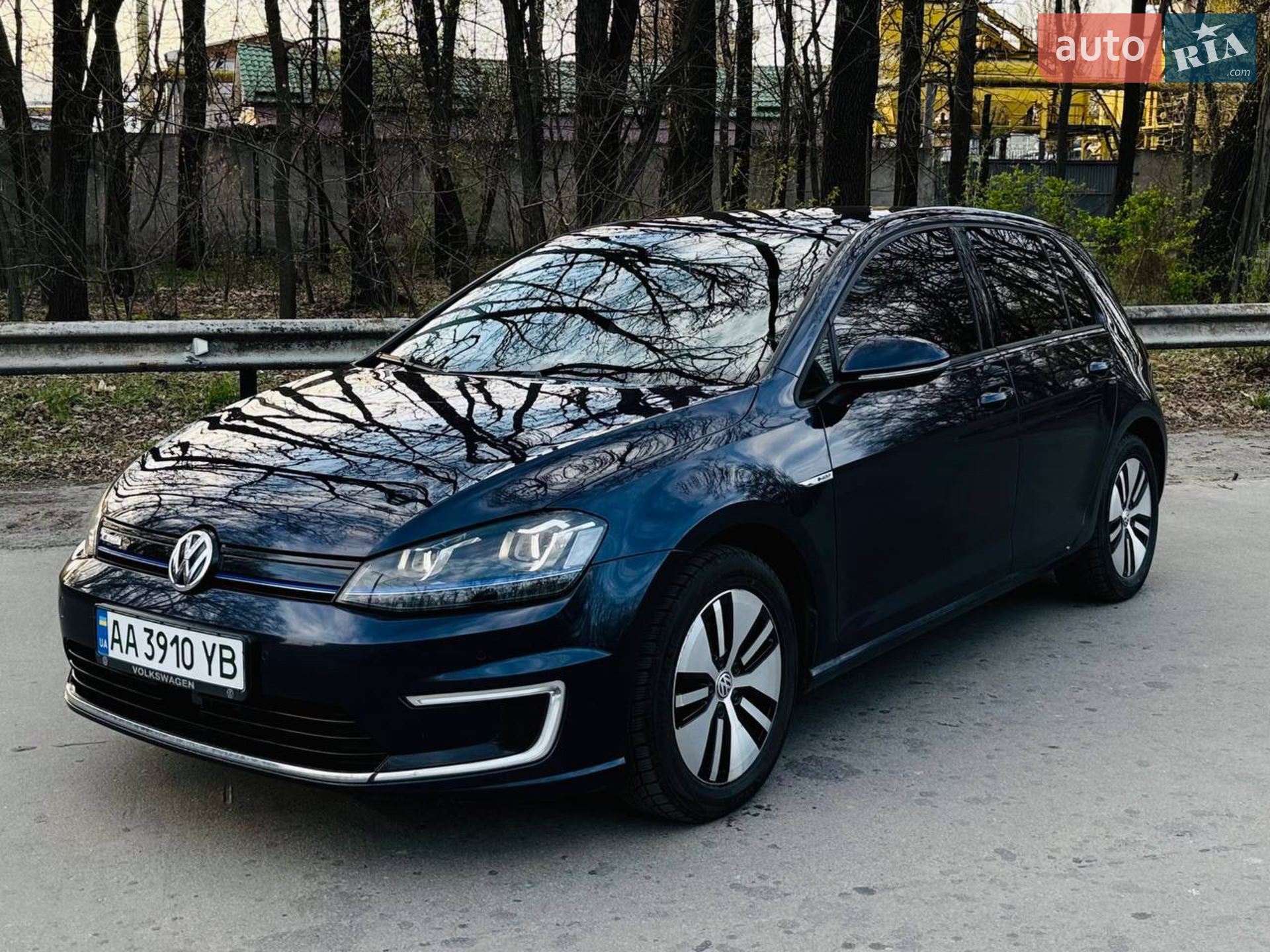 2015 Volkswagen Golf - фото 1