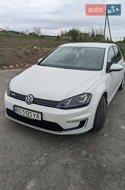 Хетчбек Volkswagen e-Golf 2015 в Тернополі