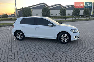 Хетчбек Volkswagen e-Golf 2019 в 