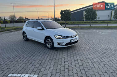 Хетчбек Volkswagen e-Golf 2019 в 