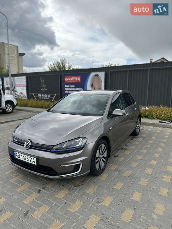 Хетчбек Volkswagen e-Golf 2015 в Вінниці