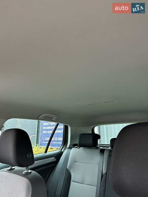 Хетчбек Volkswagen e-Golf 2015 в Вінниці