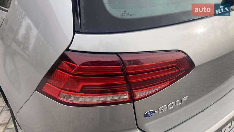 Хэтчбек Volkswagen e-Golf 2018 в Николаеве