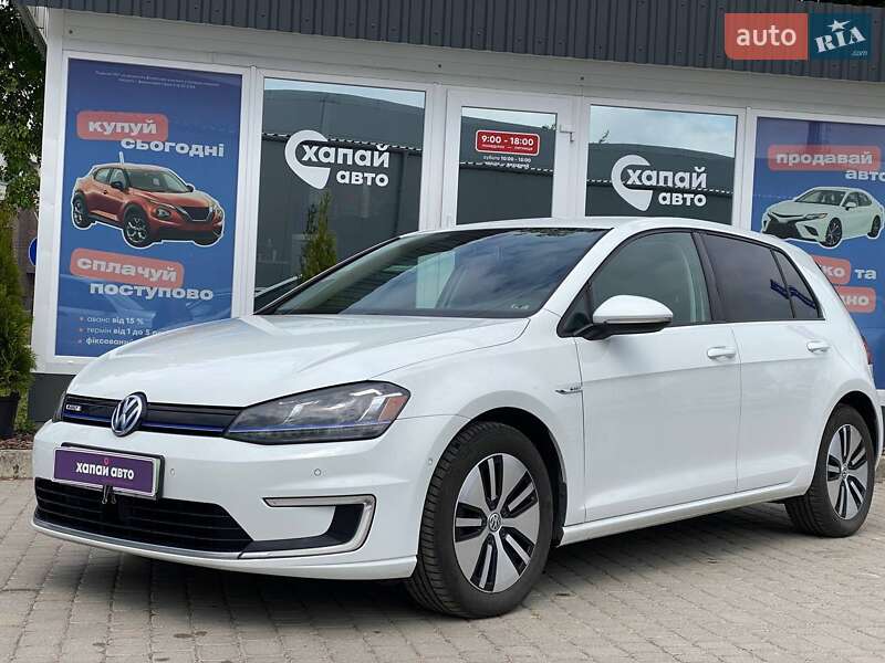 Volkswagen e-Golf 2016