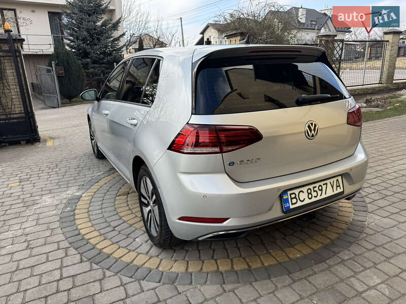 Хетчбек Volkswagen e-Golf 2019 в Львові