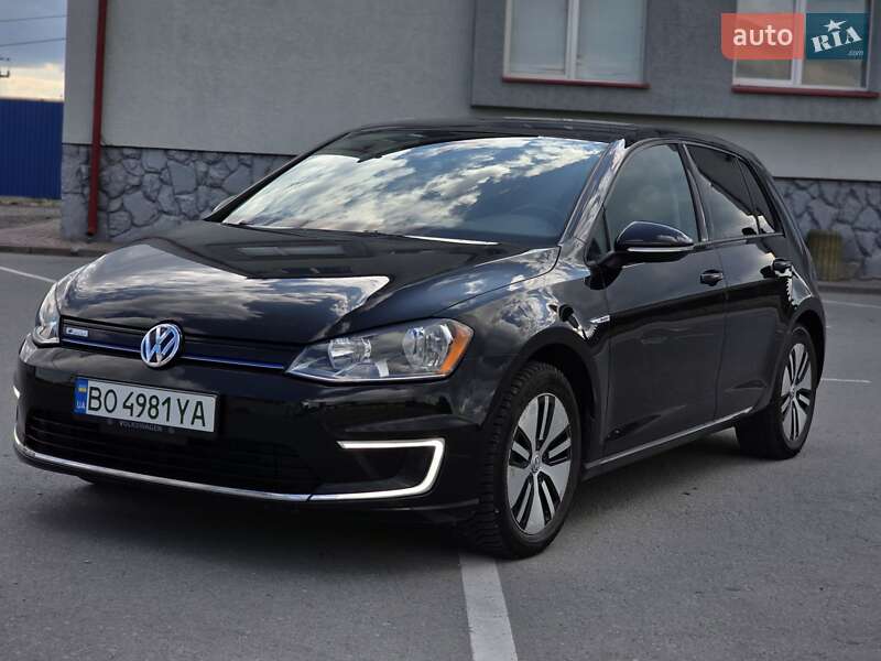 Хетчбек Volkswagen e-Golf 2015 в Тернополі