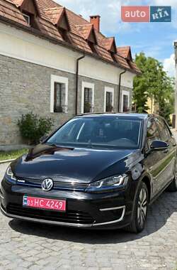 Хэтчбек Volkswagen e-Golf 2015 в Каменец-Подольском