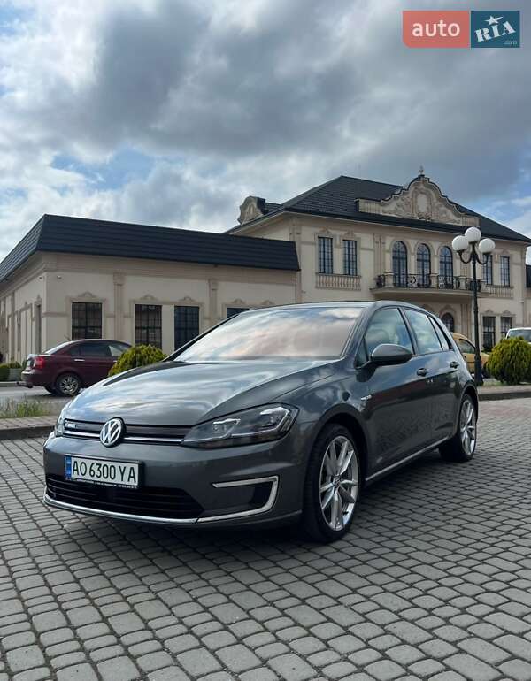 Volkswagen e-Golf 2018