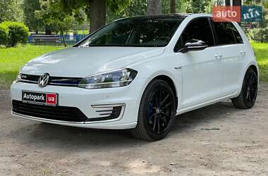 Хэтчбек Volkswagen e-Golf 2017 в Киеве