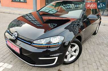 Хэтчбек Volkswagen e-Golf 2015 в Львове