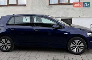 Хэтчбек Volkswagen e-Golf 2020 в 