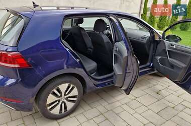 Хэтчбек Volkswagen e-Golf 2020 в 