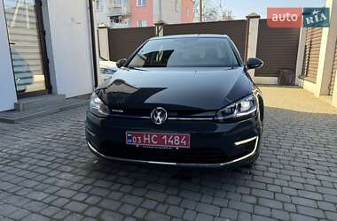 Хэтчбек Volkswagen e-Golf 2020 в 