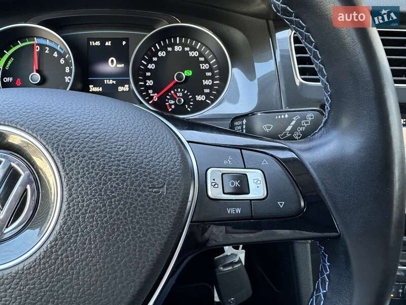 Хэтчбек Volkswagen e-Golf 2020 в Луцке