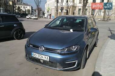 Хэтчбек Volkswagen e-Golf 2015 в Тернополе