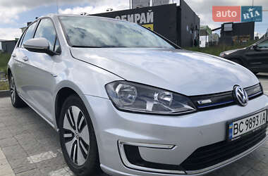 Хэтчбек Volkswagen e-Golf 2015 в Львове