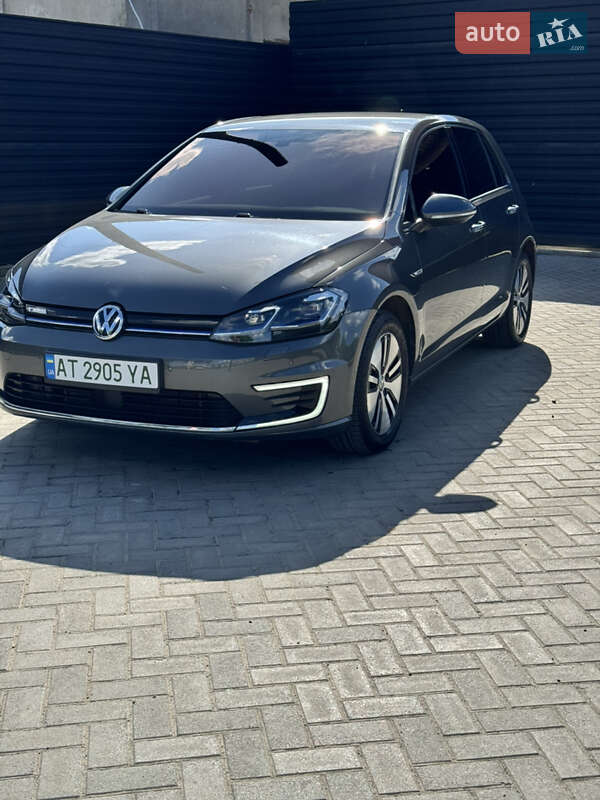 Хэтчбек Volkswagen e-Golf 2020 в Ивано-Франковске