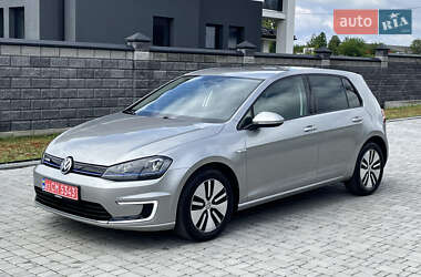 Хэтчбек Volkswagen e-Golf 2015 в Ровно