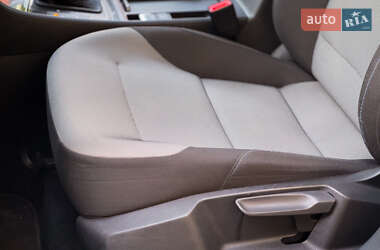 Хетчбек Volkswagen e-Golf 2015 в 