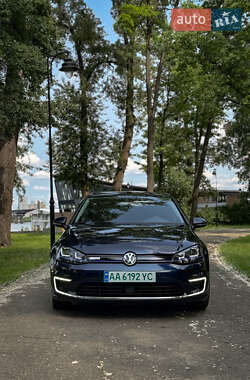 Хетчбек Volkswagen e-Golf 2014 в Києві