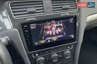 Хетчбек Volkswagen e-Golf 2020 в 