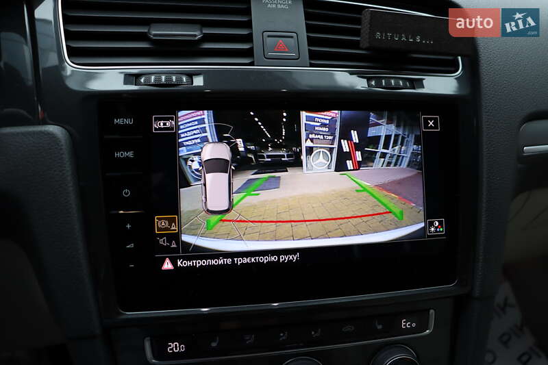 Хэтчбек Volkswagen e-Golf 2018 в Львове