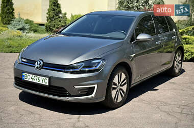 Хэтчбек Volkswagen e-Golf 2019 в 