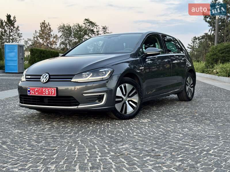 Хетчбек Volkswagen e-Golf 2019 в Дніпрі