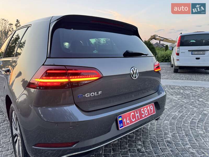 Хетчбек Volkswagen e-Golf 2019 в Дніпрі