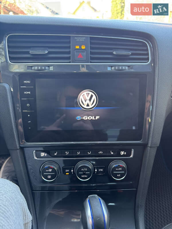 Хэтчбек Volkswagen e-Golf 2019 в Хмельницком