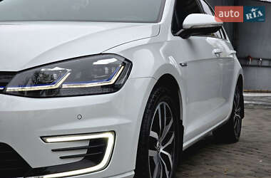 Хэтчбек Volkswagen e-Golf 2020 в Першотравенске