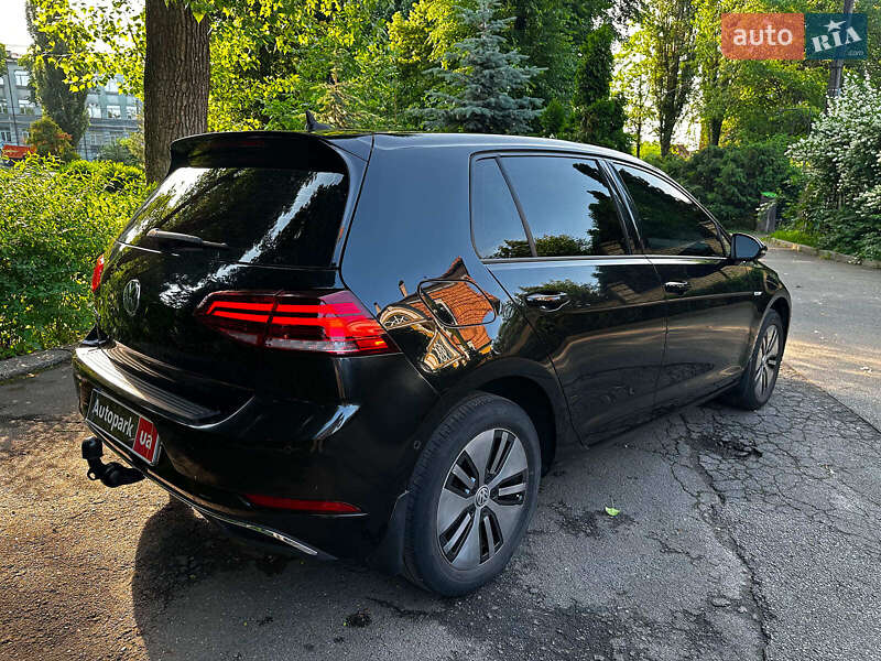 Хетчбек Volkswagen e-Golf 2017 в Києві фото 5 Хетчбек Volkswagen e-Golf 2017 в Києві