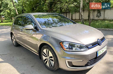 Хэтчбек Volkswagen e-Golf 2016 в Хмельницком