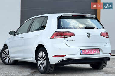 Хэтчбек Volkswagen e-Golf 2017 в 