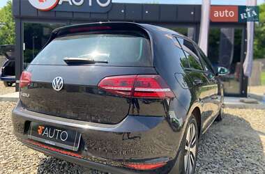 Хэтчбек Volkswagen e-Golf 2016 в 
