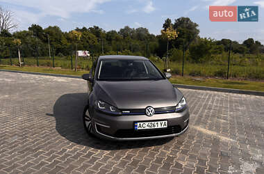 Хэтчбек Volkswagen e-Golf 2015 в Рожище