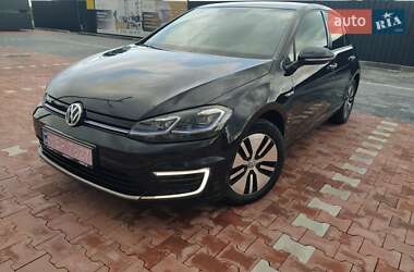 Хетчбек Volkswagen e-Golf 2019 в Бучі