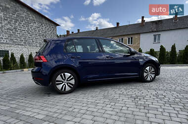Хэтчбек Volkswagen e-Golf 2017 в 