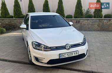 Хетчбек Volkswagen e-Golf 2020 в 