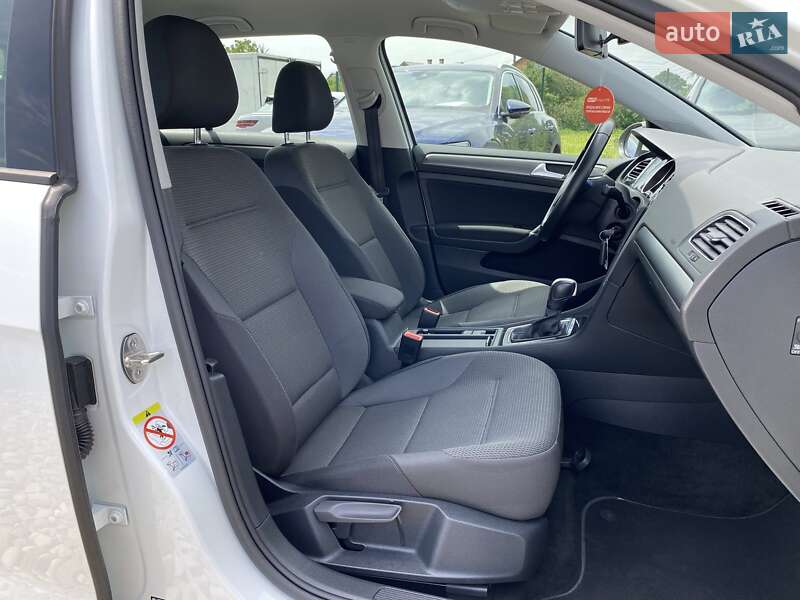 Хетчбек Volkswagen e-Golf 2020 в Львові