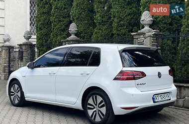 Хэтчбек Volkswagen e-Golf 2015 в 