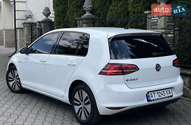 Хэтчбек Volkswagen e-Golf 2015 в 