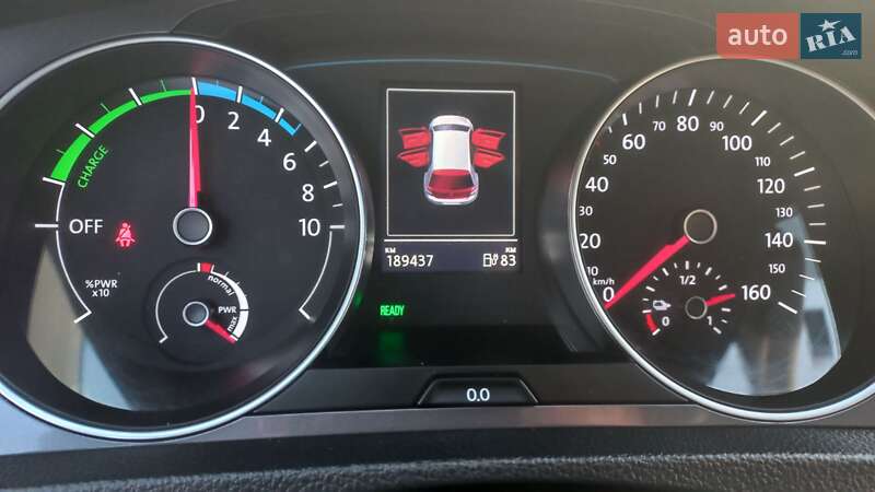 Хетчбек Volkswagen e-Golf 2014 в Рівному