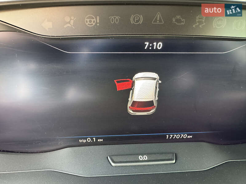 Хэтчбек Volkswagen e-Golf 2017 в Харькове фото 19 Хэтчбек Volkswagen e-Golf 2017 в Харькове