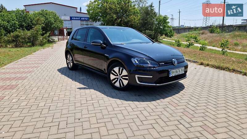 Volkswagen e-Golf 2016