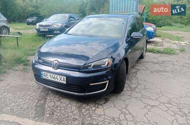 Хэтчбек Volkswagen e-Golf 2016 в Харькове