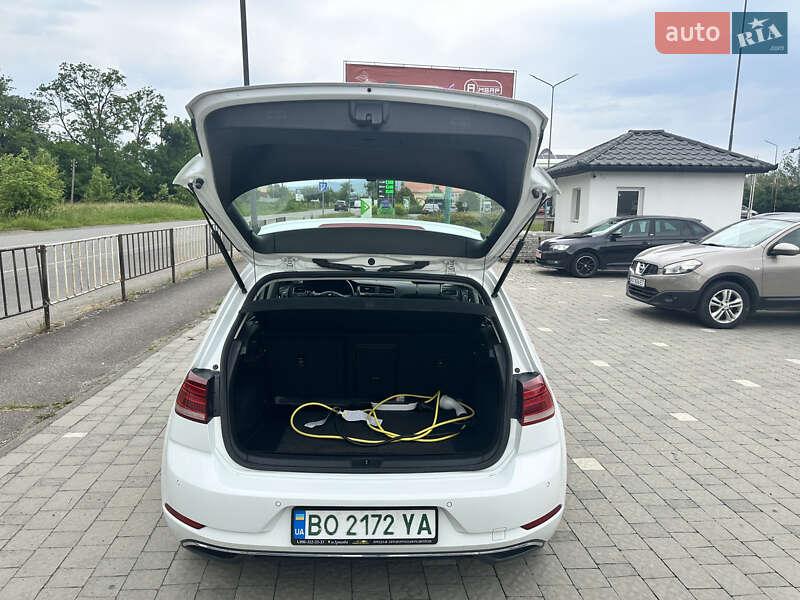 Хетчбек Volkswagen e-Golf 2019 в Іршаві